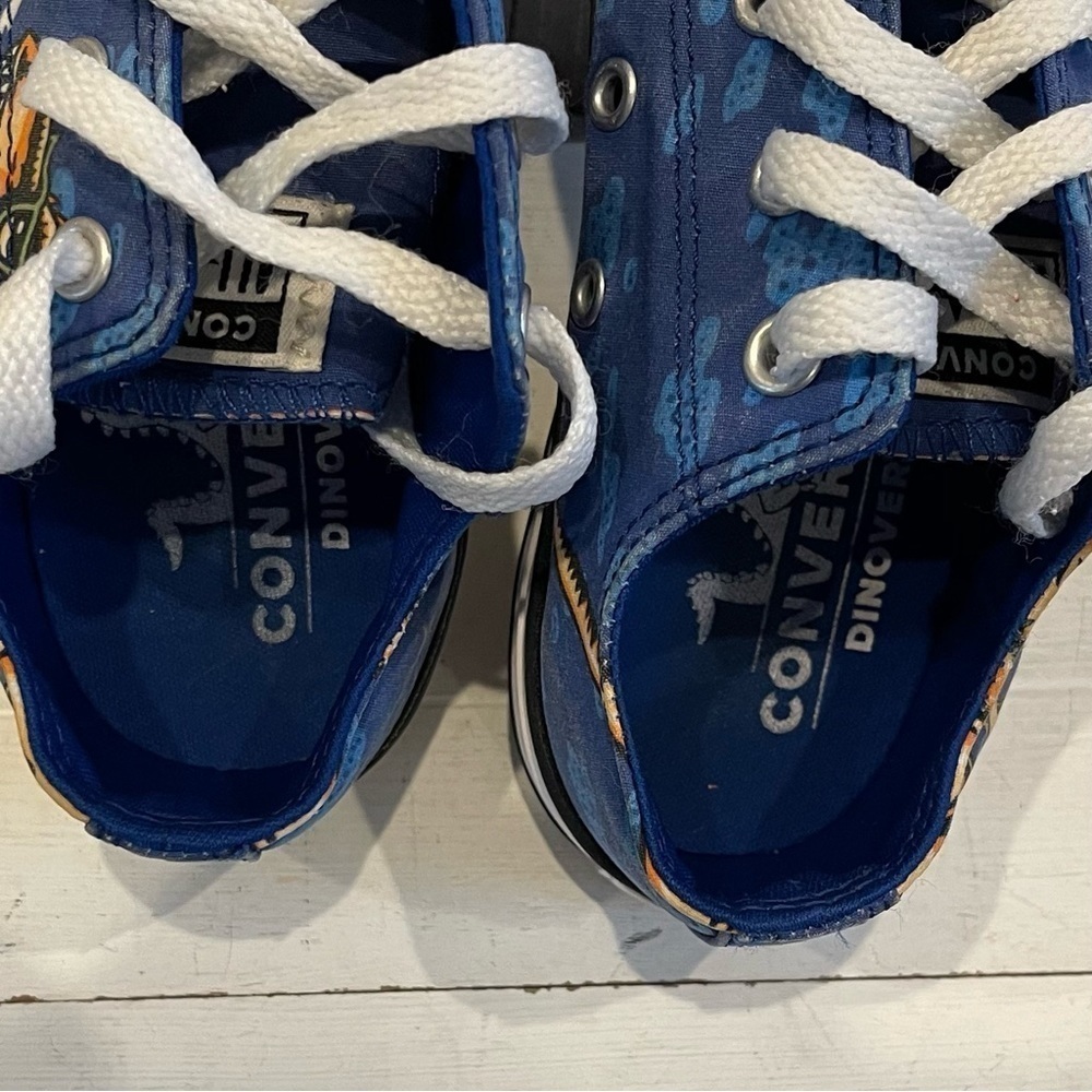 CONVERSE - Boy’s (Sz 2) Blue Dinosaur Beach Party Shoes 664247C - Picture 11 of 11